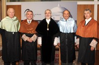 Mateo Valero investit 'honoris causa'