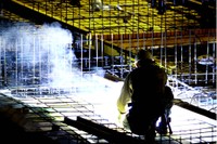Al Japó s'apliquen normes avançades de disseny sísmic convencional a la construcció a fi que, si es produeix un terratrèmol, els edificis suportin el moviment del sòl.