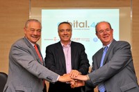 D'esquerra a dreta, el president del Leitat, Eusebi Cima; l'alcalde de Terrassa, Pere Navarro, i el rector de la UPC, Antoni Giró, en l'acte de constitució del Consell rector de l'Orbital 40.