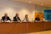 Els participants en l'acte de cloenda dels 50 anys de l'ETSEB i en la inauguració del nou curs, presidit per Núria de Gispert i Català, presidenta del Parlament de Catalunya.