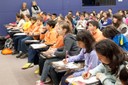 Nens i nenes assistents a la xerrada d’inauguració del programa a la UPC, a l’edició del curs passat.