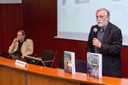 El professor Carles Riba en la jornada 'Transició vers un nou model energètic' que va tenir lloc el 12 de juny, a la sala d’actes de l’edifici Vèrtex, al Campus Nord.