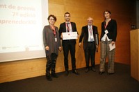 Entrega del premi, dotat en 6.000 euros, a l' 'spin off Subtilis Biomaterials com a primer finalista.