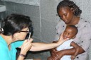 La professora Eulàlia Sànchez al Hospital Central de Maputo