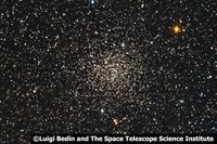 Image, obtained using an Earth-based telescope, of the Galactic cluster NGC 6791, an extremely metal-rich and very old open cluster which has an abundant population of white dwarfs.