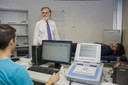 Raimon Jané in a session in which biomedical signals are acquired and interpreted to study cardiorespiratory interaction.