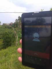 telèfon mòbil trucant amb tecnologia 3g