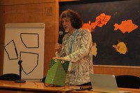 Imagen de Jim Akiyama durante la conferencia