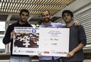 El equipo creador de Your hand, tercer premiado.